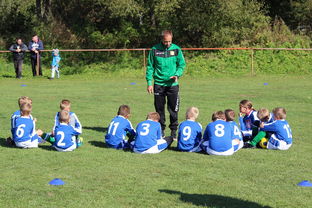 od体育链接-鹿岛鹿角防线稳固，力拼曼联全力拿分