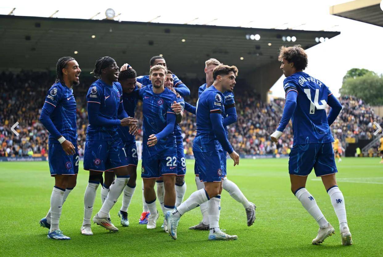 切尔西遭遇三连败,危机临头 切尔西遭遇三连败,危机临头