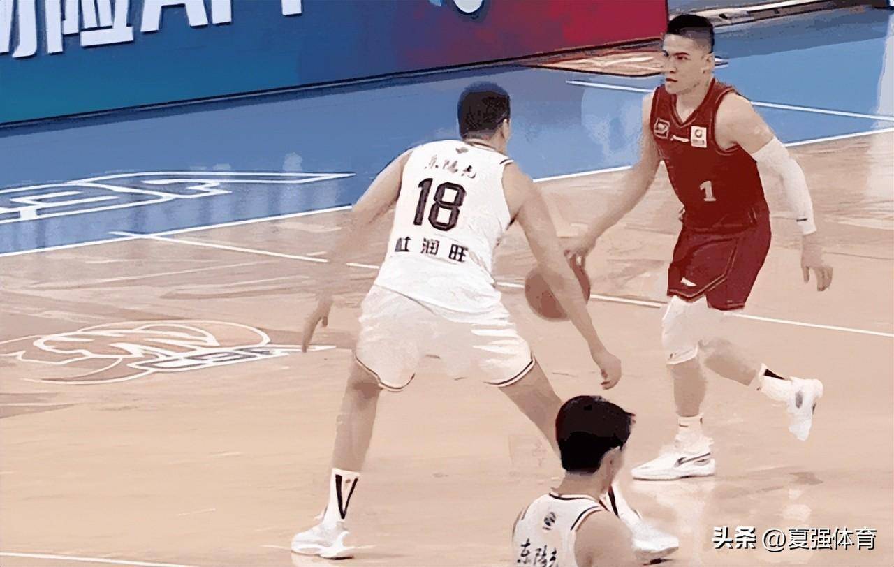 包含CBA比赛无法举行，球队备战计划受挫的词条