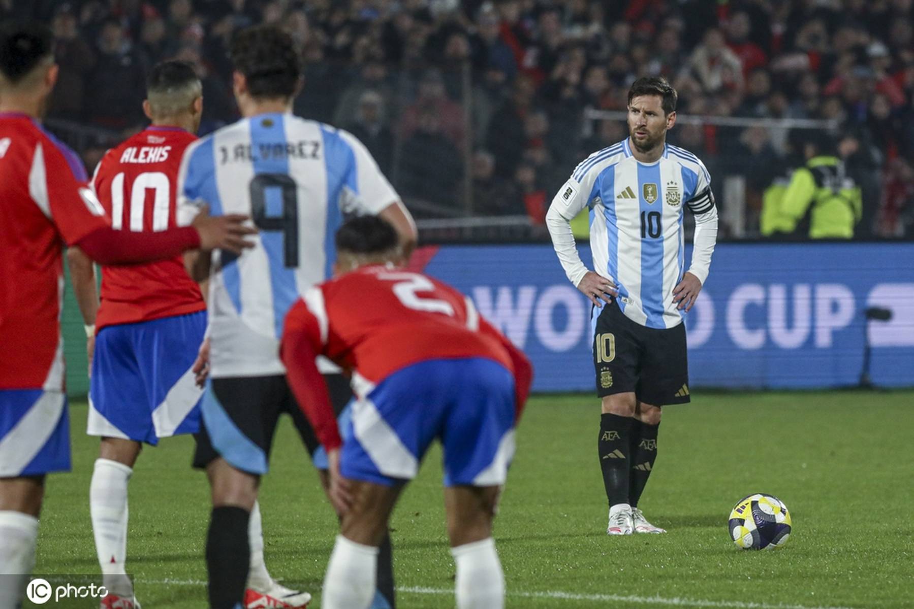 od体育课程-埃瓦尔客场击败对手继续领先