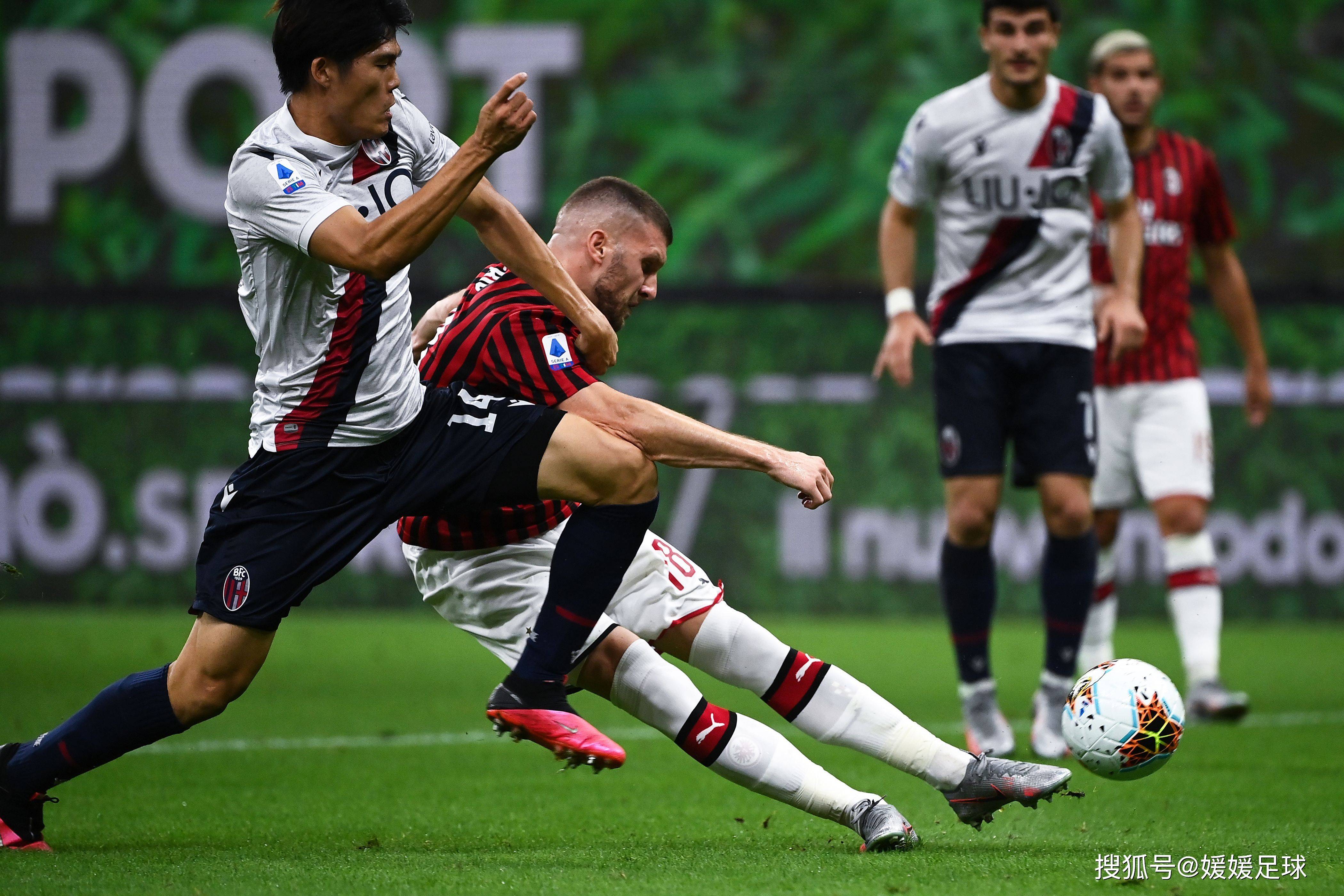 od体育下载-风云激荡！热门足球赛事实时报道