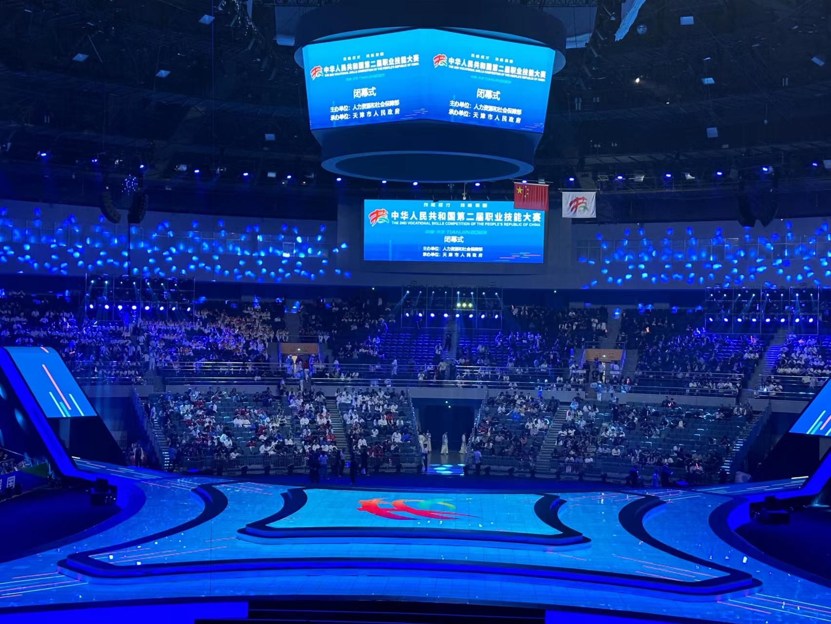 od体育馆-精湛技艺展现无瑕呼风唤雨高昂斗志的简单介绍