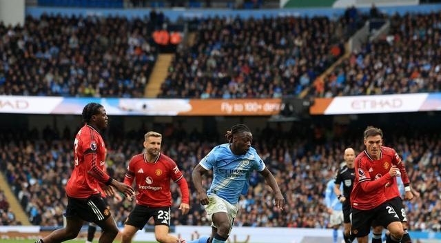 曼城队备战新一周比赛,调整心态 曼城队备战新一周比赛,调整心态