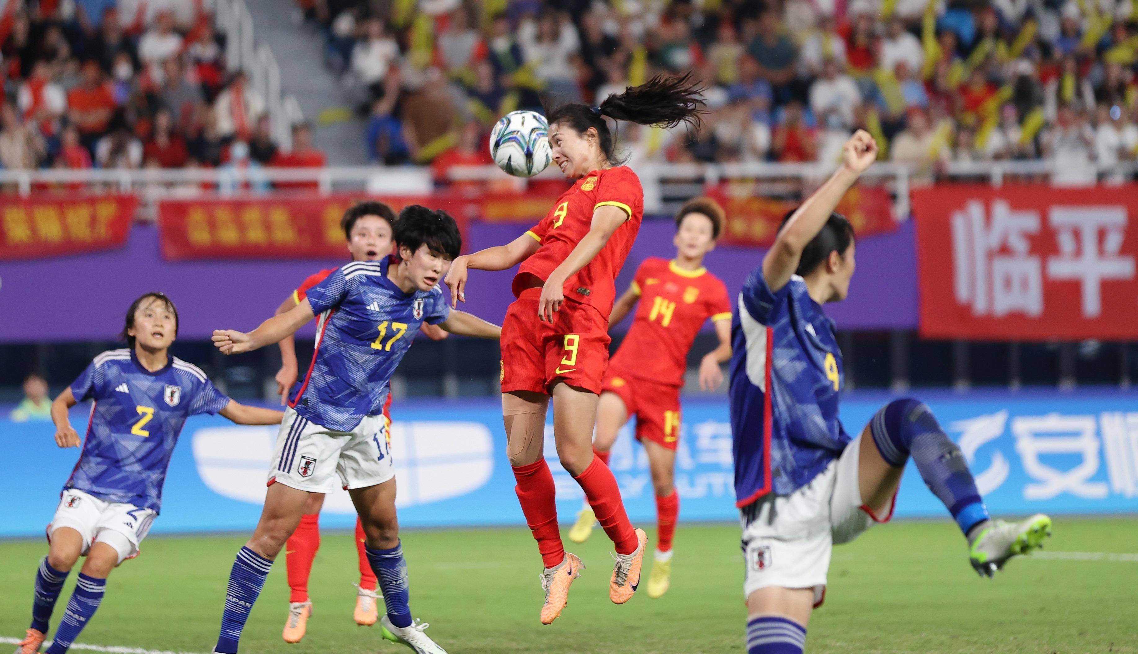 包含进球如流水,女足比赛精彩时刻的词条 包含进球如流水,女足比赛精彩时刻的词条