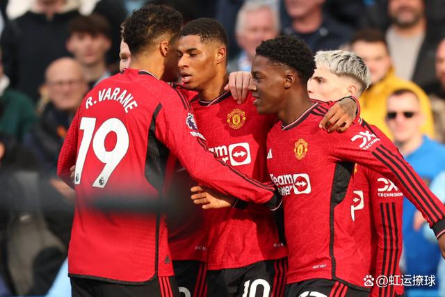 利物浦客场连克,曼城大取三分的简单介绍 利物浦客场连克,曼城大取三分的简单介绍