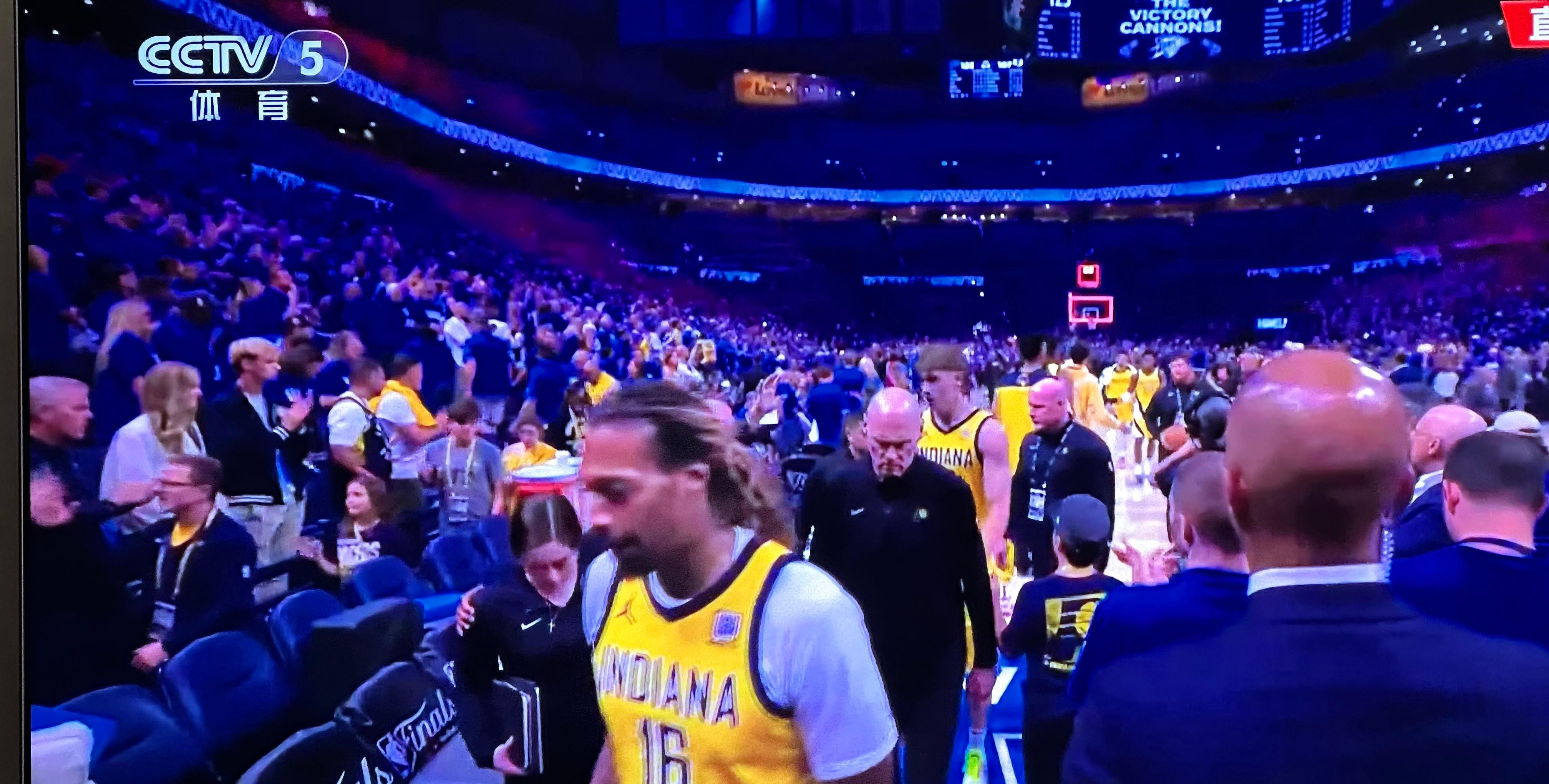 包含雷霆击败爵士,保罗砍下22分的词条 包含雷霆击败爵士,保罗砍下22分的词条