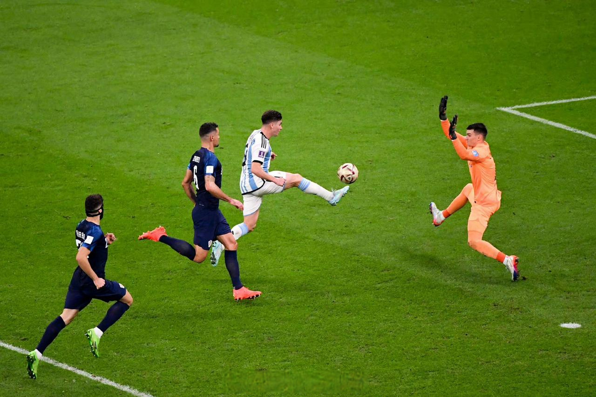 od体育网址-阿根廷足球比赛上演精彩大战