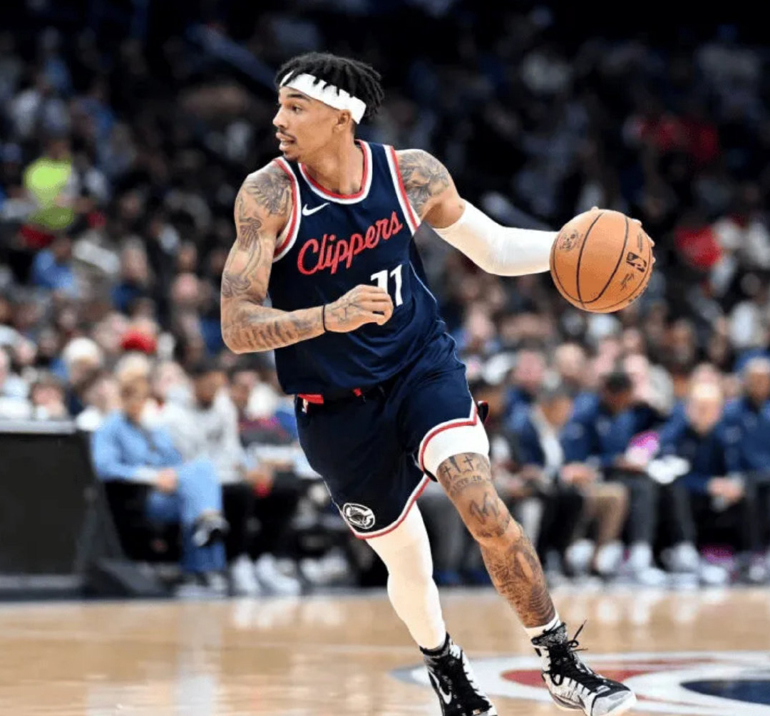 快船实现逆袭,客场击败马刺 快船实现逆袭,客场击败马刺