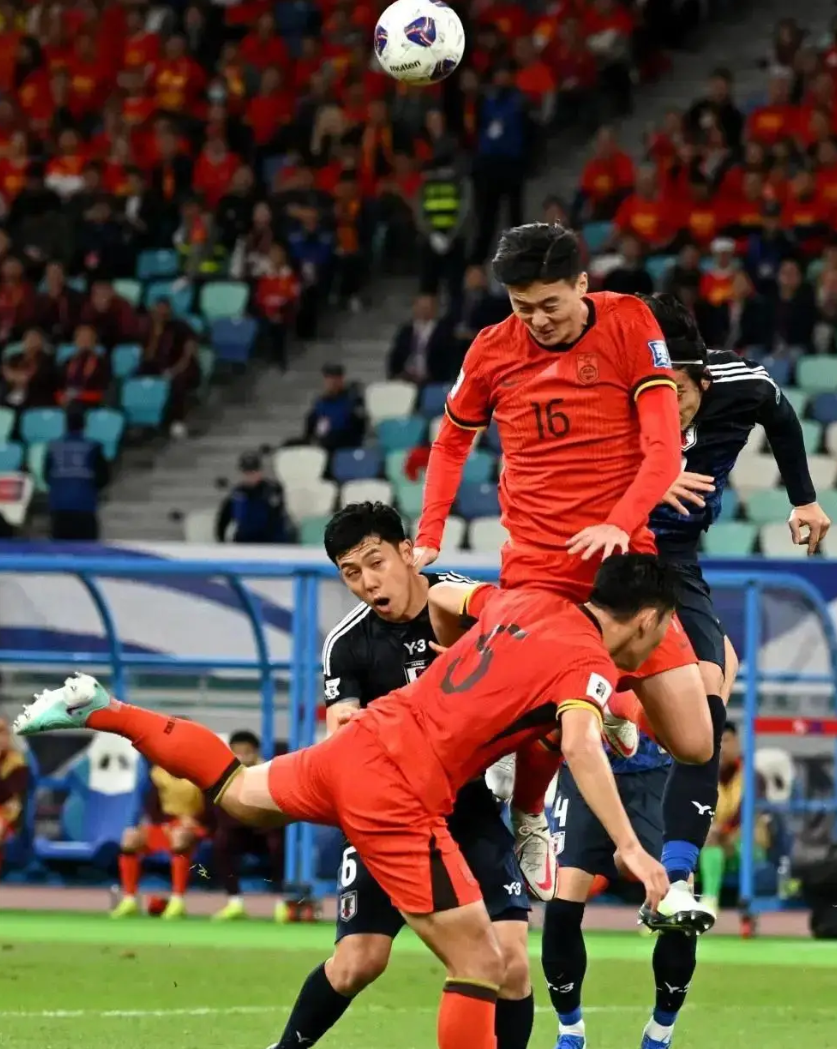 亚洲足坛焦点战今晚拉开帷幕 亚洲足坛焦点战今晚拉开帷幕